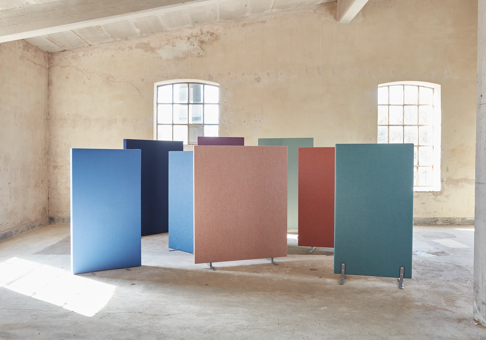 Limbus Original Golvskärm i olika kulörer